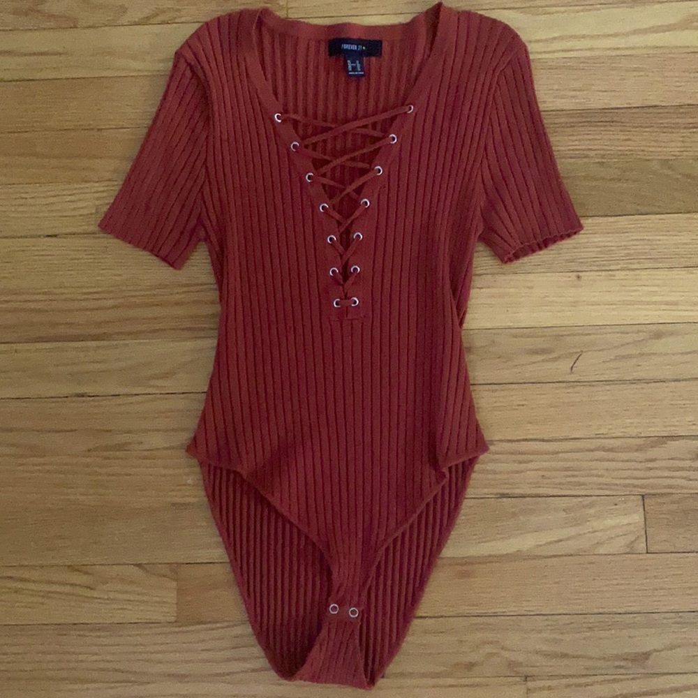 Forever 21 burnt orange lace up bodysuit🧡